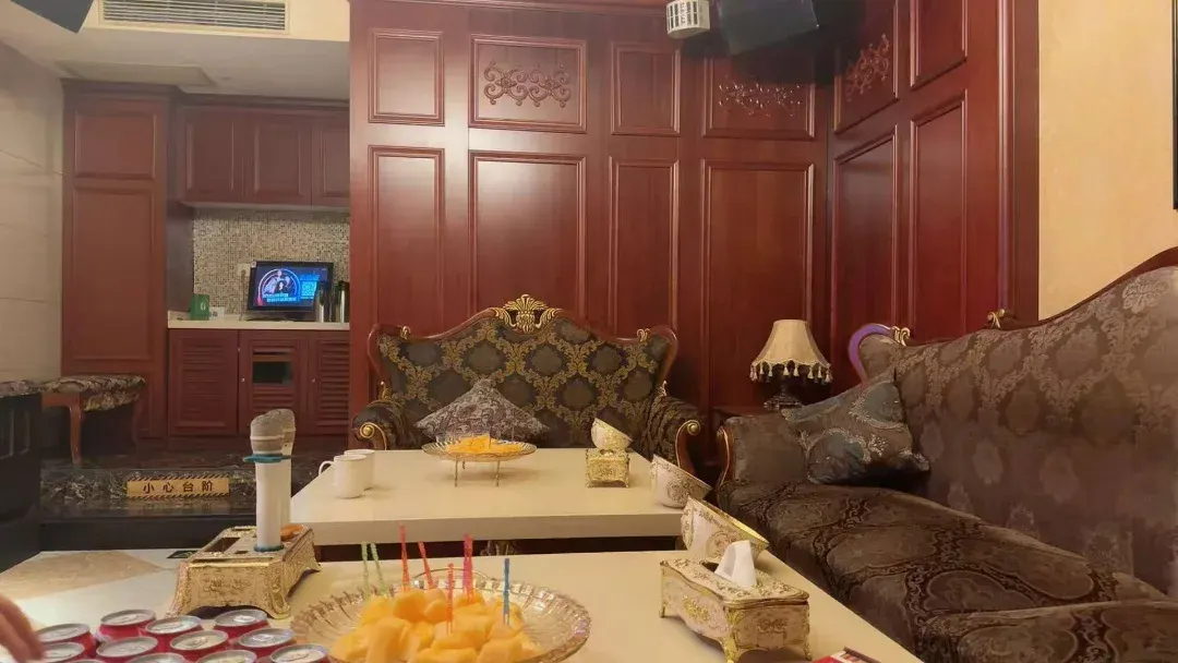 迪拜公馆KTV图片3